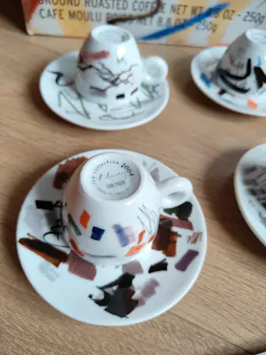 illy Art Collection - illy collection - 2004 - espresso cups - Padraig Timoney - Pen test kopen? Bied vanaf 120!