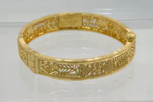 62 - Mooie 22 karaat geel gouden kinder armband met filigrain afwerking kopen? Bied vanaf 840!