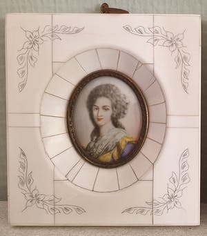 Niet of onleesbaar gesigneerd - Miniatuur portret schildering kopen? Bied vanaf 1!