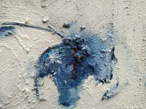 Ingeborg ten Hoopen - Schilderij met structuur. Blauw met wit kopen? Bied vanaf 500!