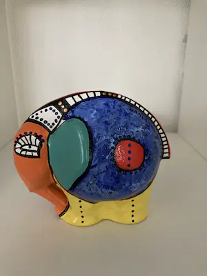 Marianne Bey - Colored Elephant kopen? Bied vanaf 1!