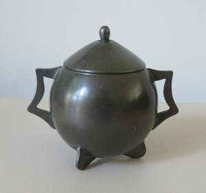 Curiosa - Art deco tinnen suikerpot en melkkan van Zeister Tin Industrie (ZTI) kopen? Bied vanaf 1!