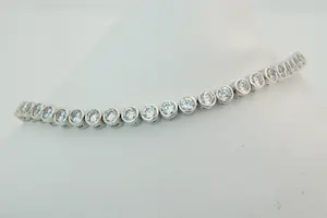 77 - Elegante 1e geh.  Zilveren armband "tennis" model - ca. 50 zirkonia's kopen? Bied vanaf 40!