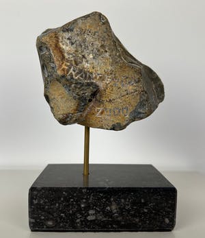 Francisca Zijlstra - Uniek werk in steen | zonder titel | 2000 kopen? Bied vanaf 1100!