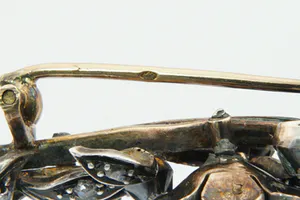 Antiek zilver op goud en diamanten Broche kopen? Bied vanaf 270!