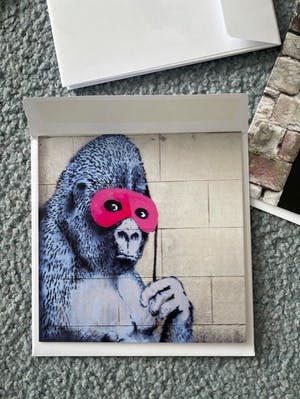 Banksy - Bristol's Home Sweet Home met varia kopen? Bied vanaf 50!