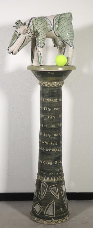 Tineke van Gils - Keramiek, Piëdestal (Groot) kopen? Bied vanaf 100!