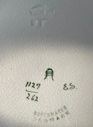Royal Copenhagen - Aluminia Faience - Drie borden geboorte Kon. Juliana 1917,1918 en 1920 kopen? Bied vanaf 1!