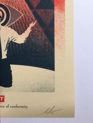 Shepard Fairey - Conformity Trance (Red) kopen? Bied vanaf 180!