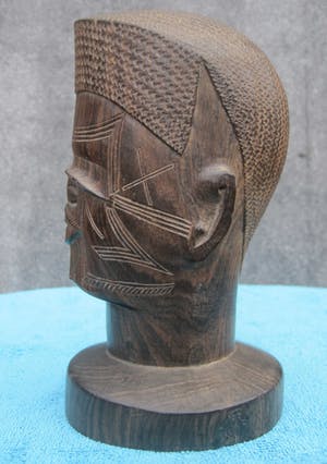 Afrikaans - Buste van een krijger. kopen? Bied vanaf 20!