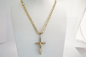 120- Lang & massief 9krt geelgouden gourmette collier met grote 9krt kruishanger kopen? Bied vanaf 720!