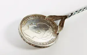 Lot van diverse zilveren voorwerpen kopen? Bied vanaf 120!