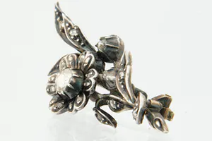 Antiek zilver op goud en diamanten Broche kopen? Bied vanaf 270!
