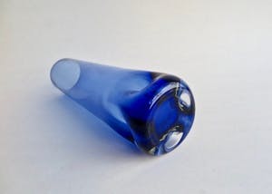 Elme Glasbruk - Zweedse Vaas - Kristal - Koningsblauw transparant - bijzonder design kopen? Bied vanaf 1!