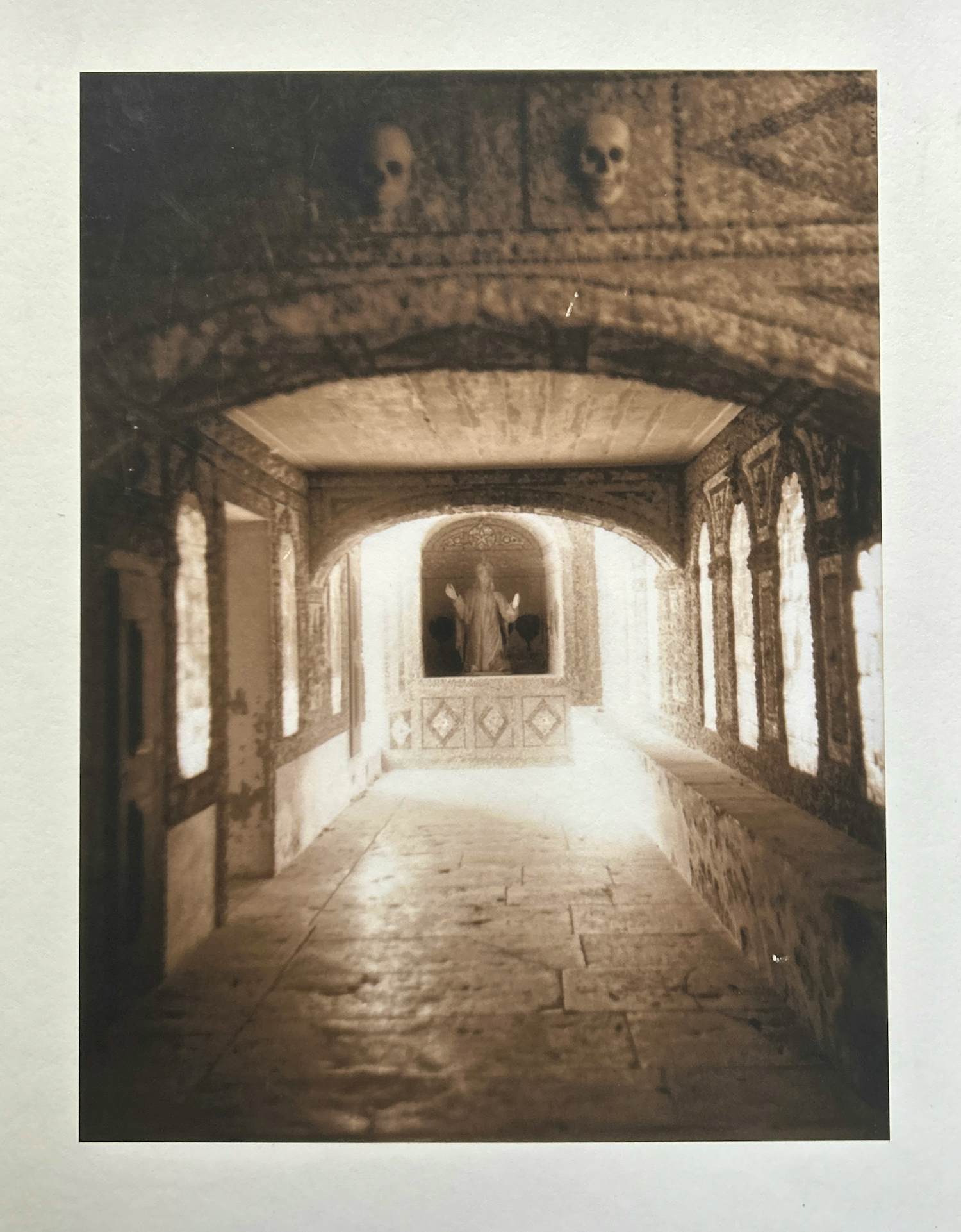 Betsy Green - Veniti Digni kopen? Bied vanaf 23!