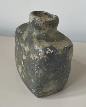 Jaan Mobach - Twee vintage blokvaasjes kopen? Bied vanaf 50!