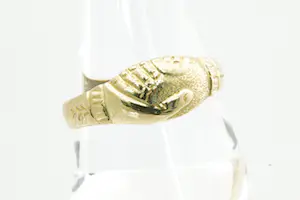 42 - Mooie 18 krt geel gouden Surinaamse vriendschaps-ring - unisex model kopen? Bied vanaf 170!