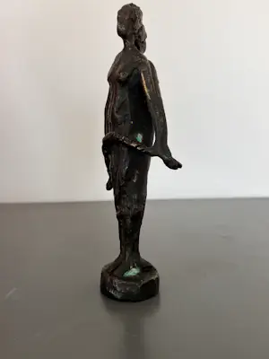 Mari Andriessen - Twee vrouwen kopen? Bied vanaf 159!