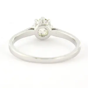 18k gouden ring met bolsjewiek geslepen diamant 0.57ct kopen? Bied vanaf 625!