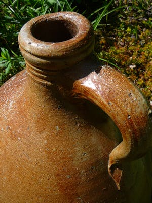 Niet of onleesbaar gesigneerd - Grote baardkruik (zonder baard) kopen? Bied vanaf 1!