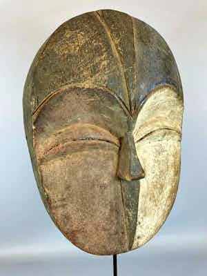Lega - 210821 - Tribal used African mask from the Lega Bwami - Congo. verkocht voor € 65!