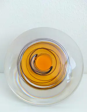 Royal Leerdam - G. Thomassen (1926-2004) , oogverblindende vaas , handgemaakt, kristal kopen? Bied vanaf 189!