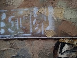 Niet of onleesbaar gesigneerd - Twee moderne Afrikaanse portretten kopen? Bied vanaf 1!