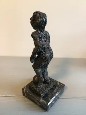 Carolein Smit - “ Jongen met voetbal “.. kopen? Bied vanaf 95!