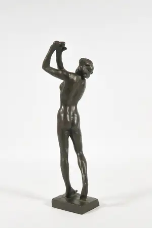 Kees Verkade - Bronzen beeld van een staande naakte vrouw kopen? Bied vanaf 1500!