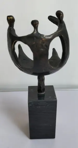 Corry Ammerlaan - Bronzen beeldje op marmeren sokkel/voet kopen? Bied vanaf 30!