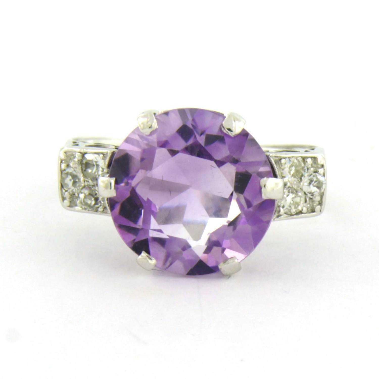 14k gouden ring met amethist en old mine cut geslepen diamant tot. 0.30ct kopen? Bied vanaf 460!