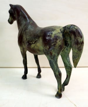 Curiosa - Stijlvol bronzen paard kopen? Bied vanaf 75!