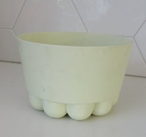 Cor Unum - Zeldzame citrus pastel kleurige Fruittest ontwerp Jeanine Keizer v HS Den Bosch kopen? Bied vanaf 40!