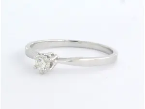 18k wit gouden solitair ring met bolsjewiek geslepen diamant 0.11 ct - rm 16.5 kopen? Bied vanaf 165!