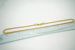 45 - Relatief lang hoog gehalte 22Krt gouden collier met drakenkop sluiting kopen? Bied vanaf 2500!