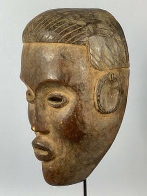 Bakongo - 190819 - Old African Bakongo Mask - Congo. kopen? Bied vanaf 45!