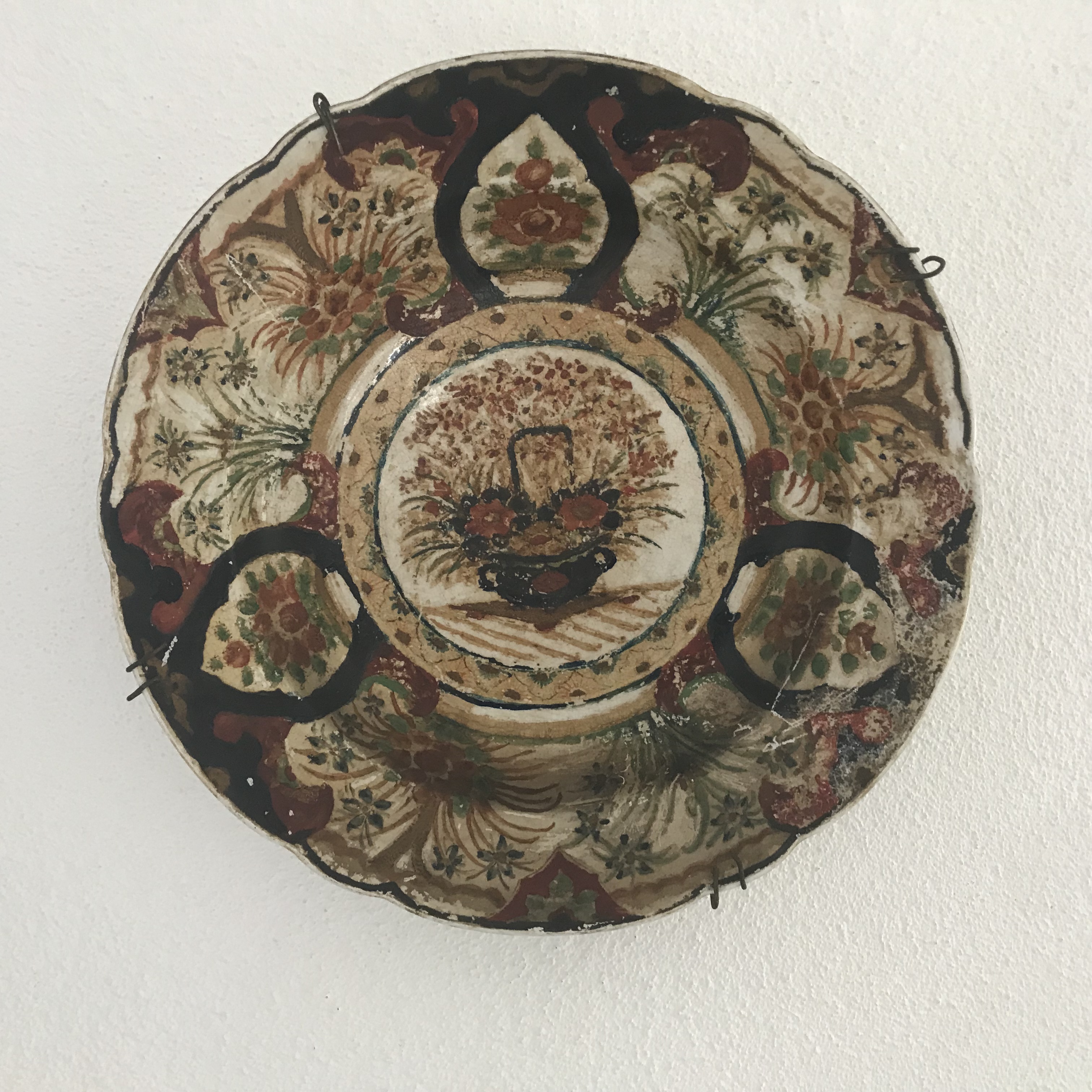 Firma Regout & Co - Antiek Handgeschilderd Bord / Schotel kopen? Bied vanaf 40!