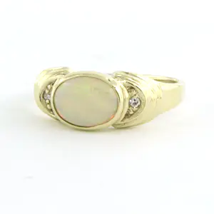 BWG gele ring bezet met opaal en single cut geslepen diamant tot. 0.02ct kopen? Bied vanaf 110!
