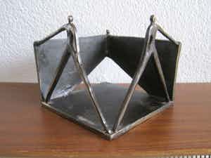 Brons (Onbekend) - Bronzen driemanschap verkocht voor € 40!