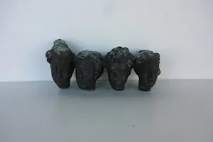 Mieke Oldenburg - Twee bronzen beeldjes, Vrouwfiguur / hoofden kopen? Bied vanaf 150!