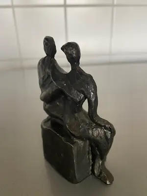 Niet of onleesbaar gesigneerd - schouder aan schouder kopen? Bied vanaf 1!