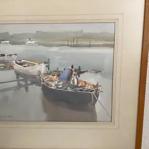 Arnold De Soet - Engelse kunstenaar,” Havengezicht met aangemeerde bootjes” kopen? Bied vanaf 20!