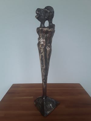Yves Lohe - Bronzen sculptuur van Yves Lohé : "Couple amoureux" kopen? Bied vanaf 125!