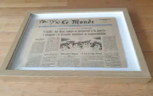 Benjamin Vautier - Le Monde - Gesigneerde krant - Multiple 1991 - met vingerafdruk - 25/30 kopen? Bied vanaf 175!
