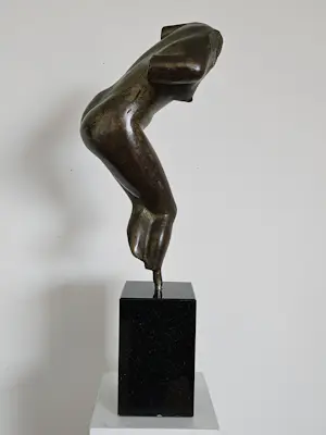 Emile Cornelis - Gebogen Venus kopen? Bied vanaf 500!