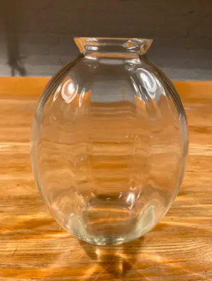 Andries Dirk Copier - Vaas voor Leerdam – jaren 50 – Mid Century Dutch Design, Uraniumglas kopen? Bied vanaf 28!