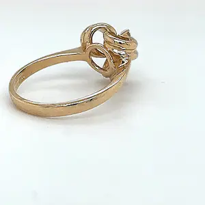 Verspielter Ring in 14 Karat (585) Gelbgold mit hochfeinen Brillanten TW kopen? Bied vanaf 220!