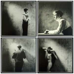 Erwin Olaf - 4 Ingelijste en handgesigneerde foto’s uit 1986 – oplage 1 (!) – 35 x 35 cm verkocht voor € 1000!