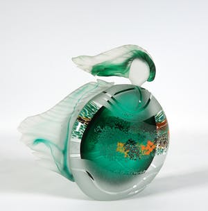 Régis & Gisèle Fievet - Lot van twee glasobjecten in de vorm van vissen kopen? Bied vanaf 200!