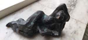 Niet of onleesbaar gesigneerd - Massief bronzen beeldje JVG verkocht voor € 1!